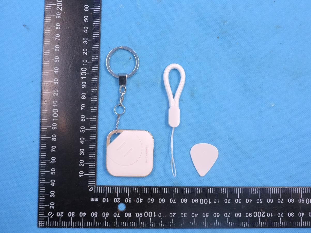 Smart Finder with Bluetooth - FCC ID 2A9XL-MWFD05A - Microwoo Electronic Technology Co., Ltd (4)