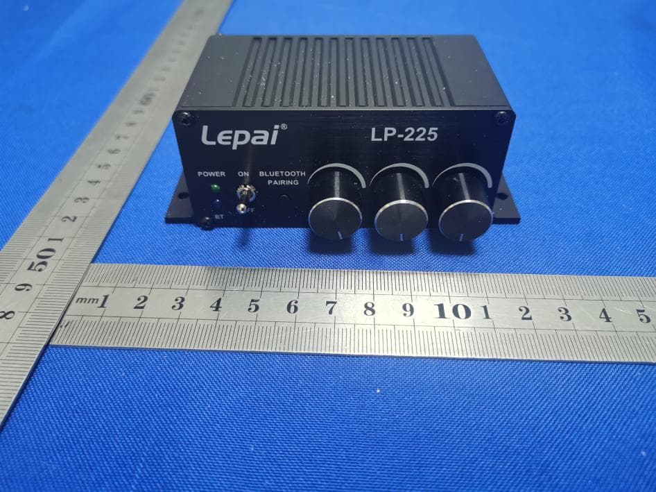 Lepai LP-225 12-20 VDC 2 x 25W Mini Bluetooth Amplifier with 3.5mm Line Input and Preamp Line Output - FCC ID 2A9Y2LP-225 - Lepai (2)