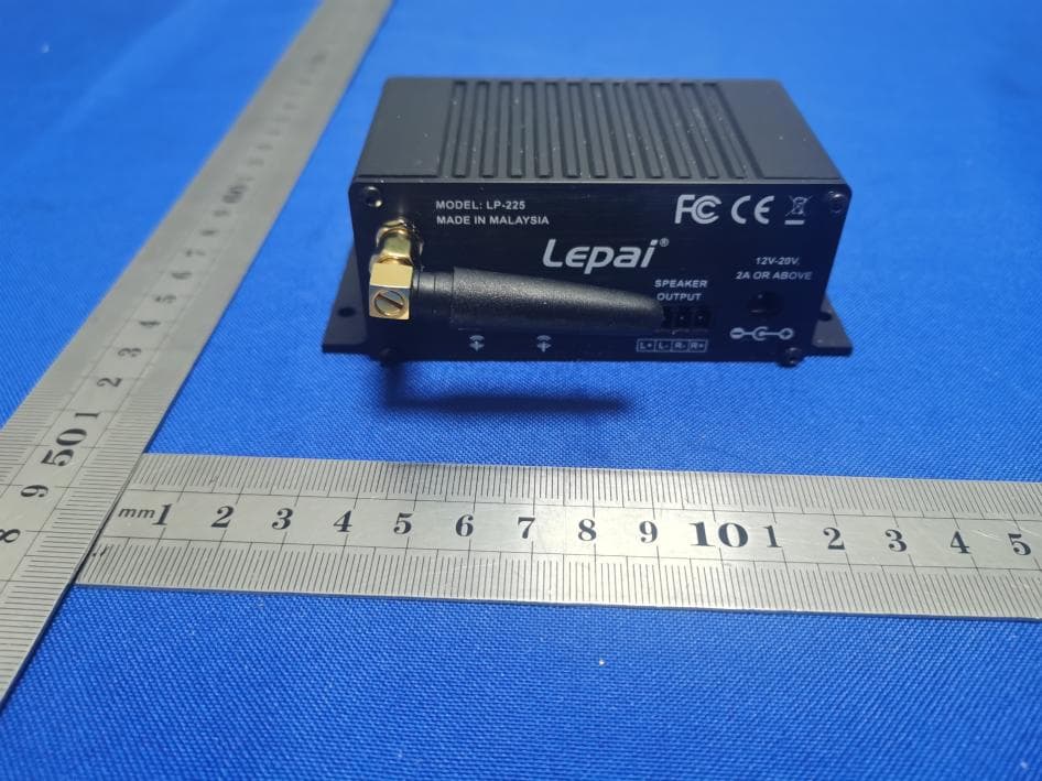 Lepai LP-225 12-20 VDC 2 x 25W Mini Bluetooth Amplifier with 3.5mm Line Input and Preamp Line Output - FCC ID 2A9Y2LP-225 - Lepai (4)