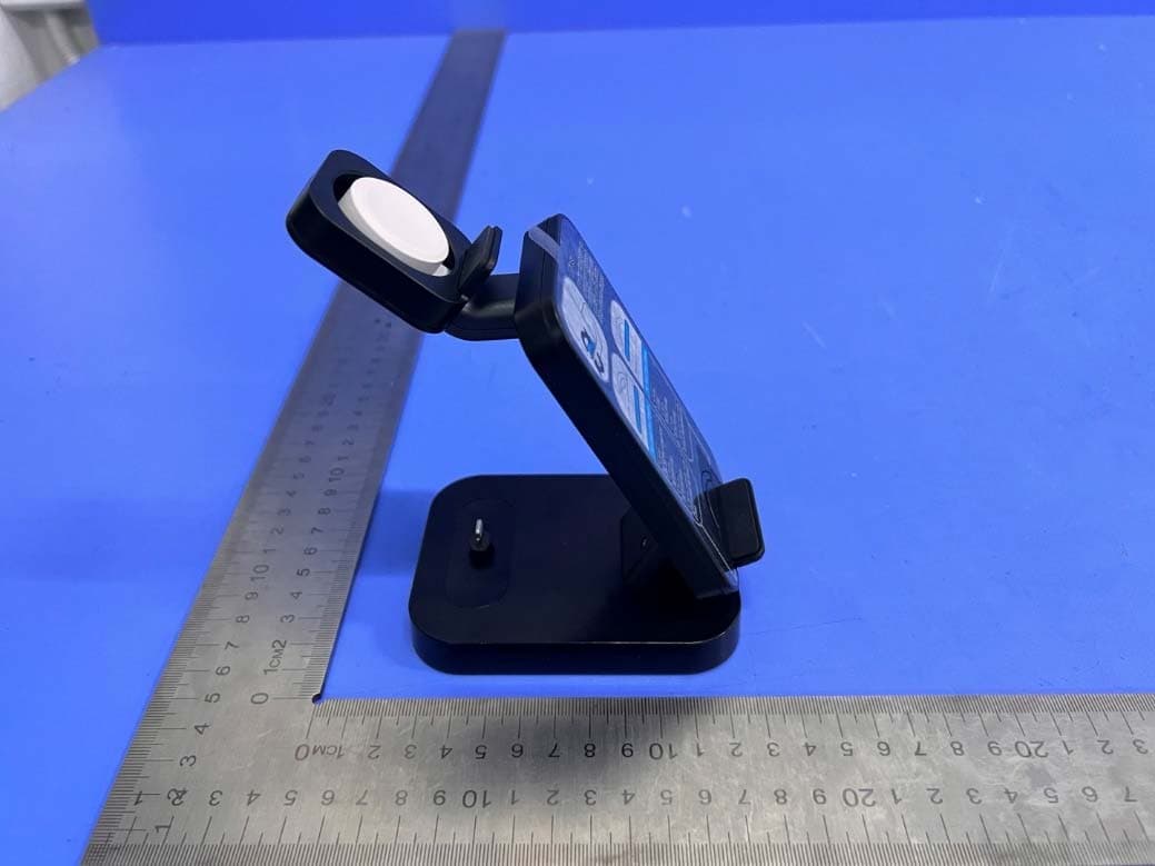 3 in 1 Wireless Charging Station - FCC ID 2A9YW-HYZS-A11-B - shenzhenshihongyaozhuangshigongchengyouxiangongsi (3)