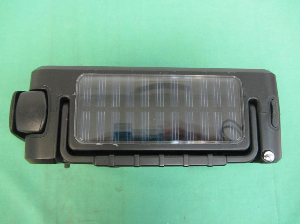 Dynamo and Solar Multy-band Bluetooth Radio - FCC ID 2AA2BMT787HK - Nicco Industries Co., Ltd. (4)