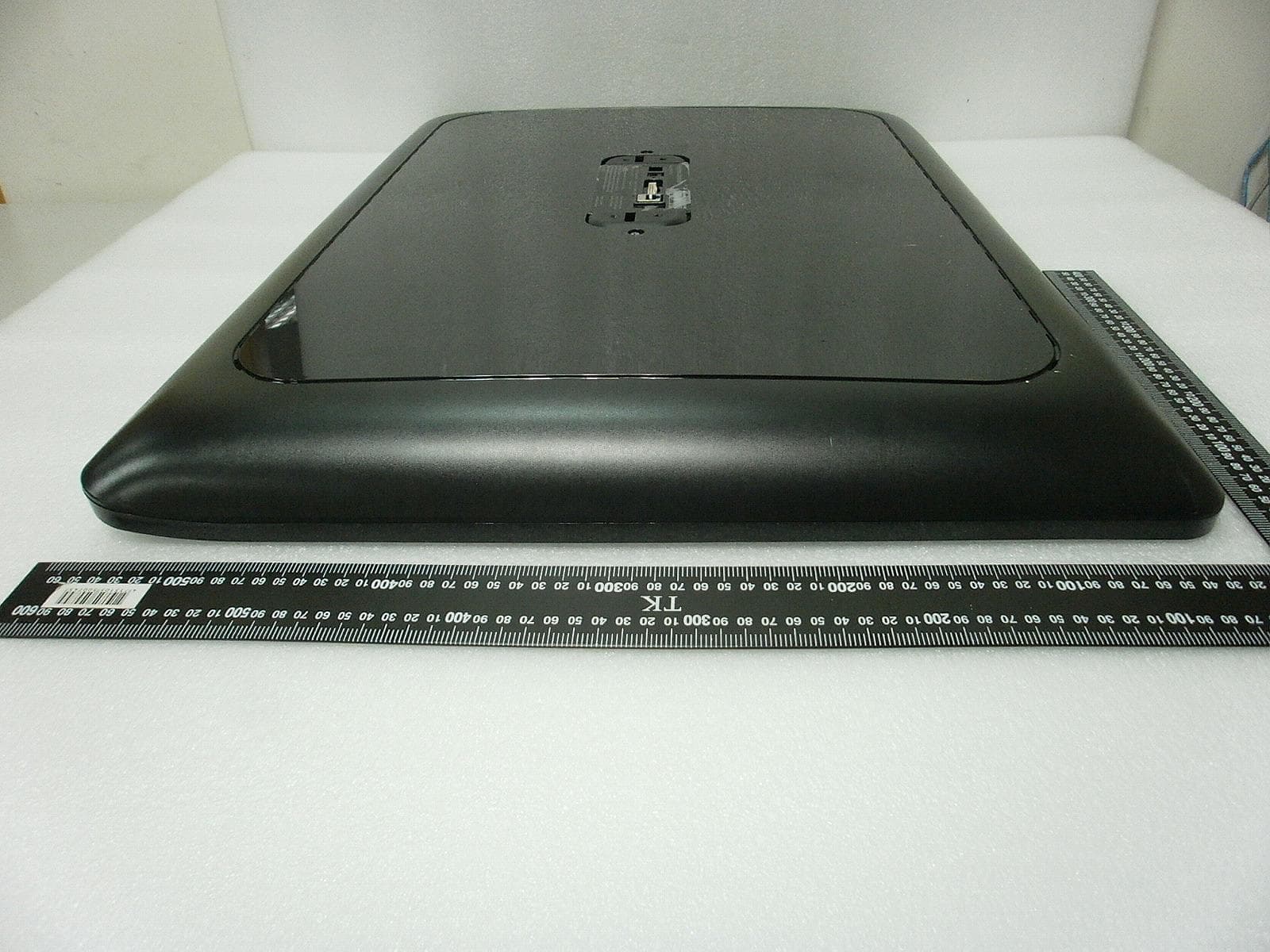 Peloton Tread Tablet - FCC ID 2AA3N-TC1VS2 - Peloton Interactive Inc. (3)