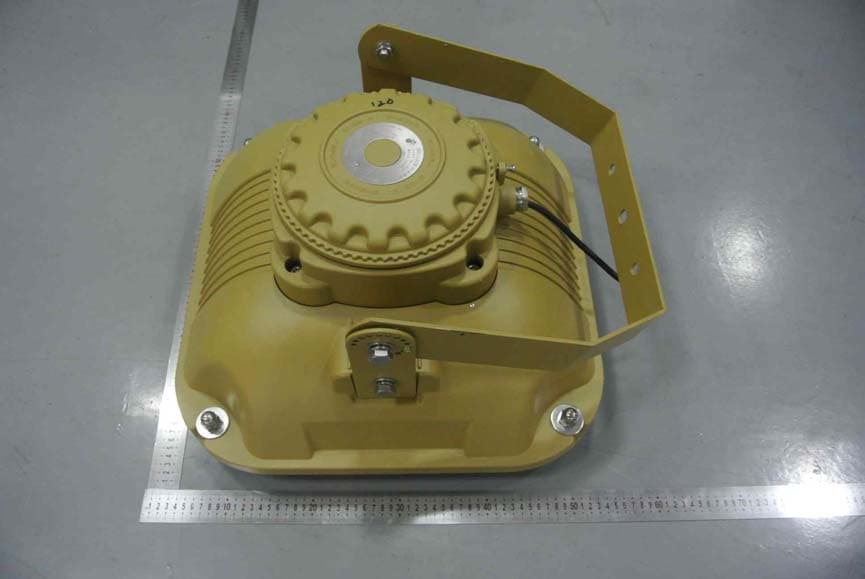 Floodlight - FCC ID 2AA55120TO200 - Shanghai Senben Lighting Technology Incorporated Company (3)