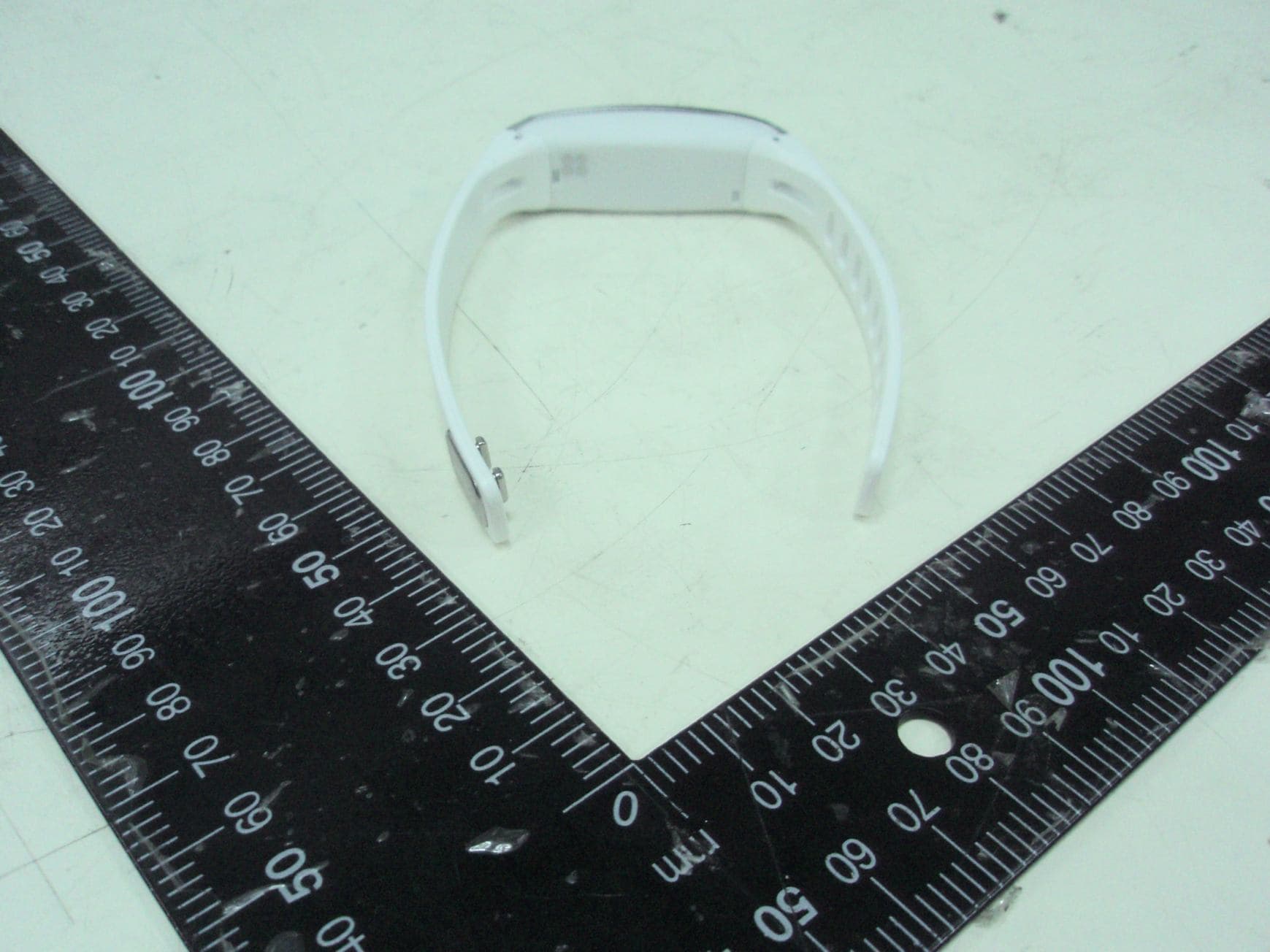 Smart Band - FCC ID 2AA5BGLCSB00 - GOYOURLIFE INC. (3)