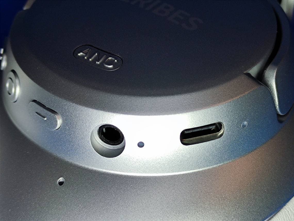Wireless Headphones - FCC ID 2AA7X-WH305B - Shenzhen Compoka Electronic Technology Co., Ltd (4)