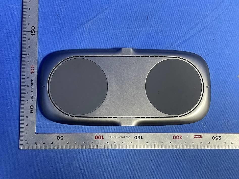 Sette Q dual wireless charging pad - FCC ID 2AA7Y-MOSHIQI010 - Aevoe Inc. (2)