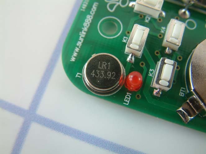 Remote Control Handset - FCC ID 2AA8URC002 - XIAMEN SUNLINK TECHNOLOGY CO., LTD. (4)