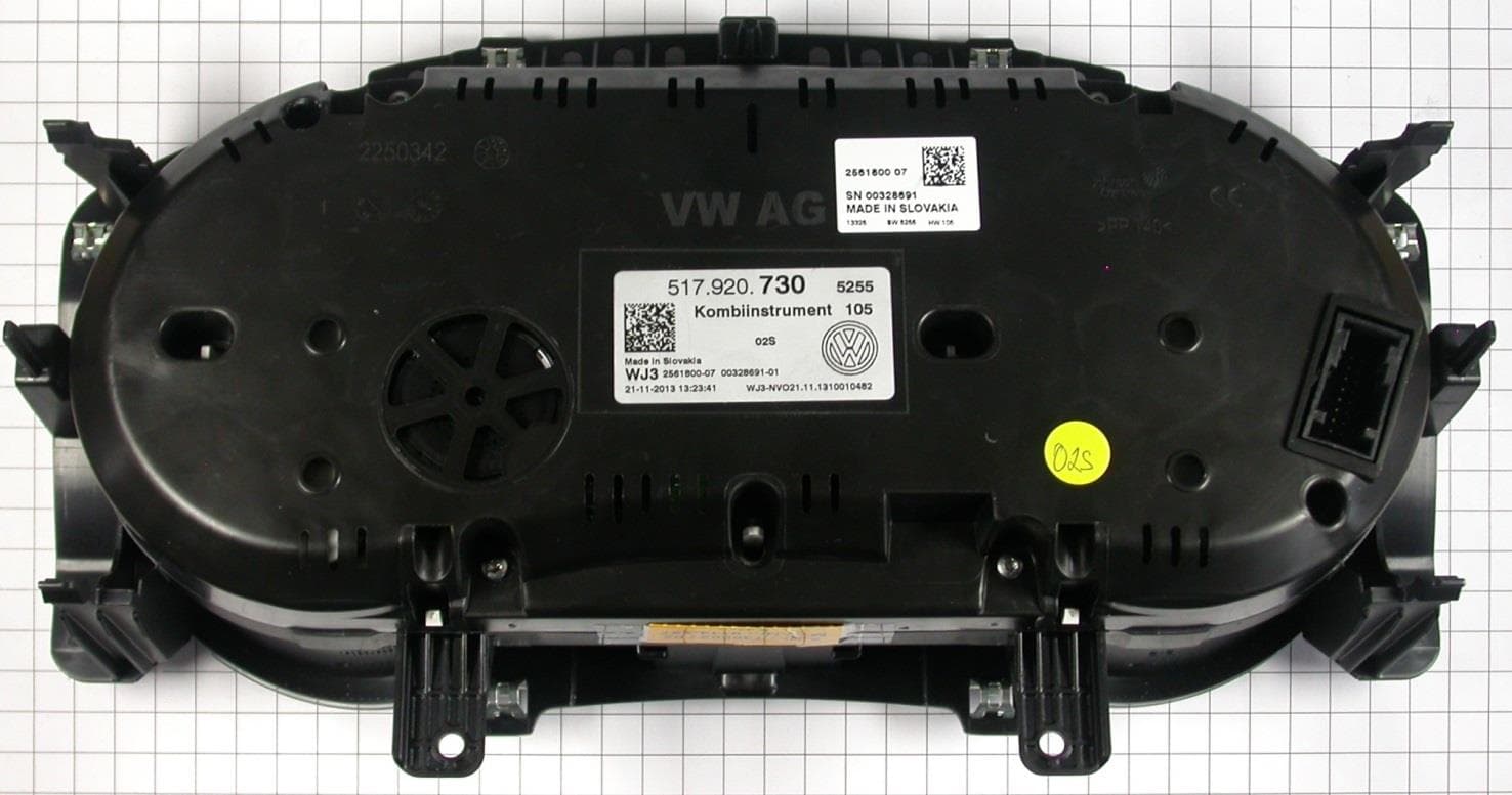 Vehicle Immobilizer / VW MQB Instrument Cluster - FCC ID 2AA98A - Visteon Electronics Germany GmbH (4)
