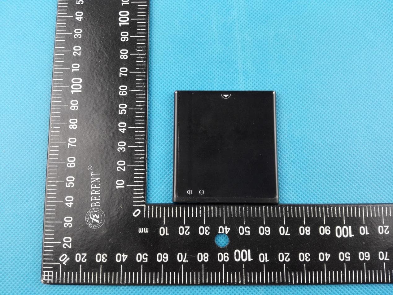 WCDMA Digital Mobile Phone - FCC ID 2AA9WV1002 - VSN Technologies Inc. (4)
