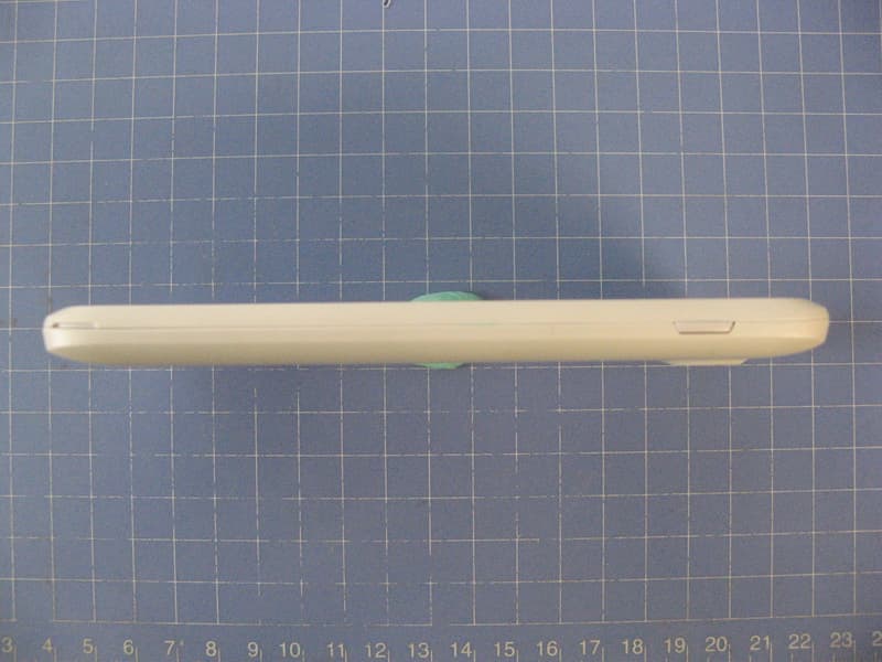 Mobile phone with GSM/GPRS/EDGE 850/1900, WCDMA/HSPA FDD II/V, 802.11b/g/n, Bluetooth. - FCC ID 2AA9WV2001 - VSN Technologies Inc. (2)