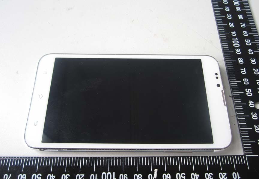 Mobile phone - FCC ID 2AA9WV3001 - VSN Technologies Inc. (4)