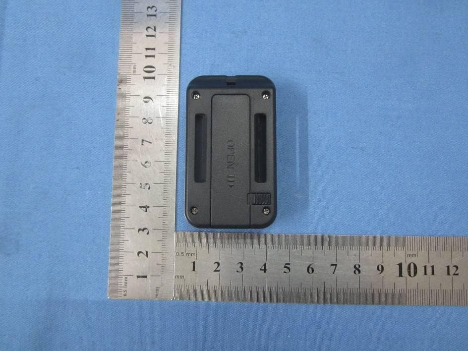 Action Camera Remote Controller - FCC ID 2AAAO-MG015R - OMG ELECTRONIC LIMITED