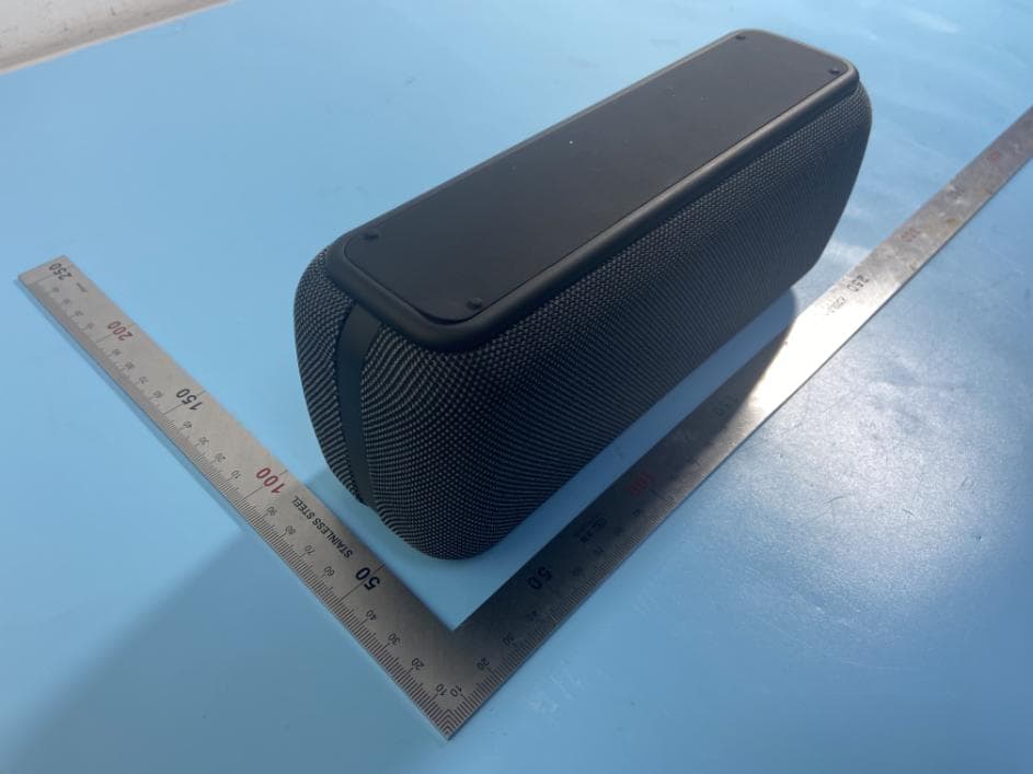 Bluetooth Speaker - FCC ID 2AABM-680755 - TECH-AUDIO CO., LTD (4)