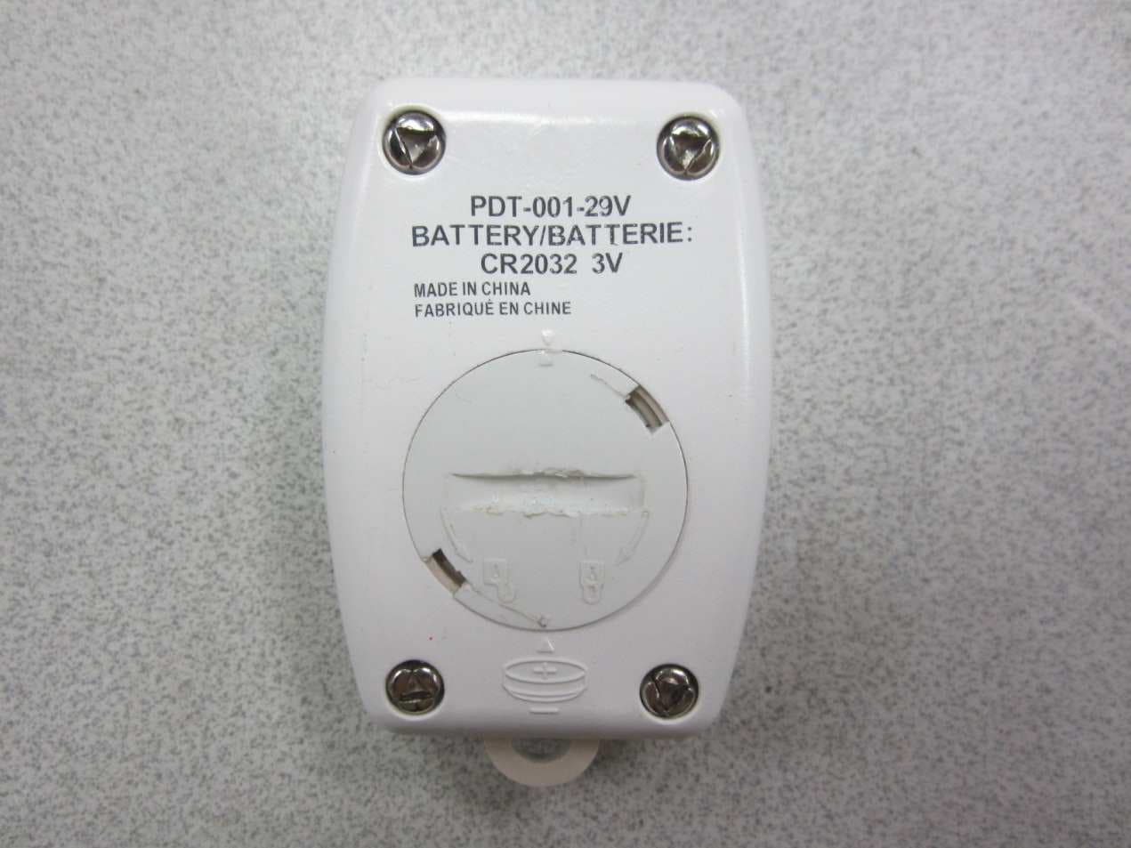 Low voltage quick set tree with remote controller - FCC ID 2AABT-CW001 - Polygroup Limited(Macao Commercial Offshore)