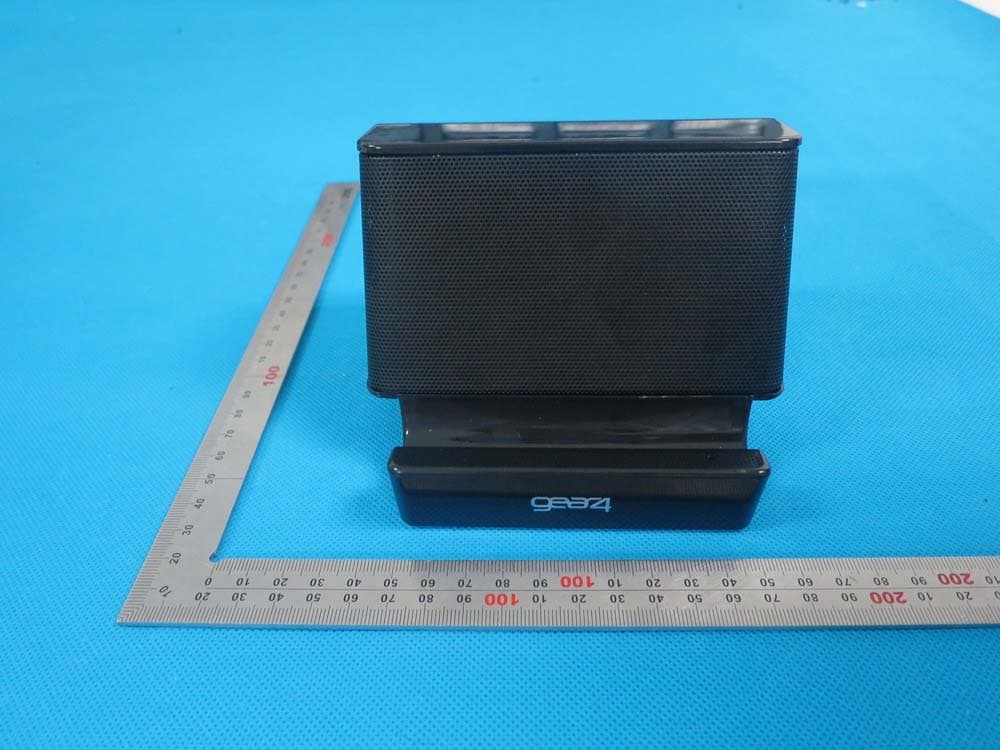 StreetParty Wireless Tablet Speaker - FCC ID 2AACFPS020G - Disruptive Hong Kong Limited (4)