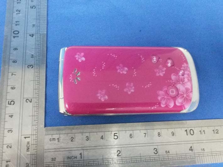 GSM Mobile Phone - FCC ID 2AACK700 - MC MOBILE E.U. (4)
