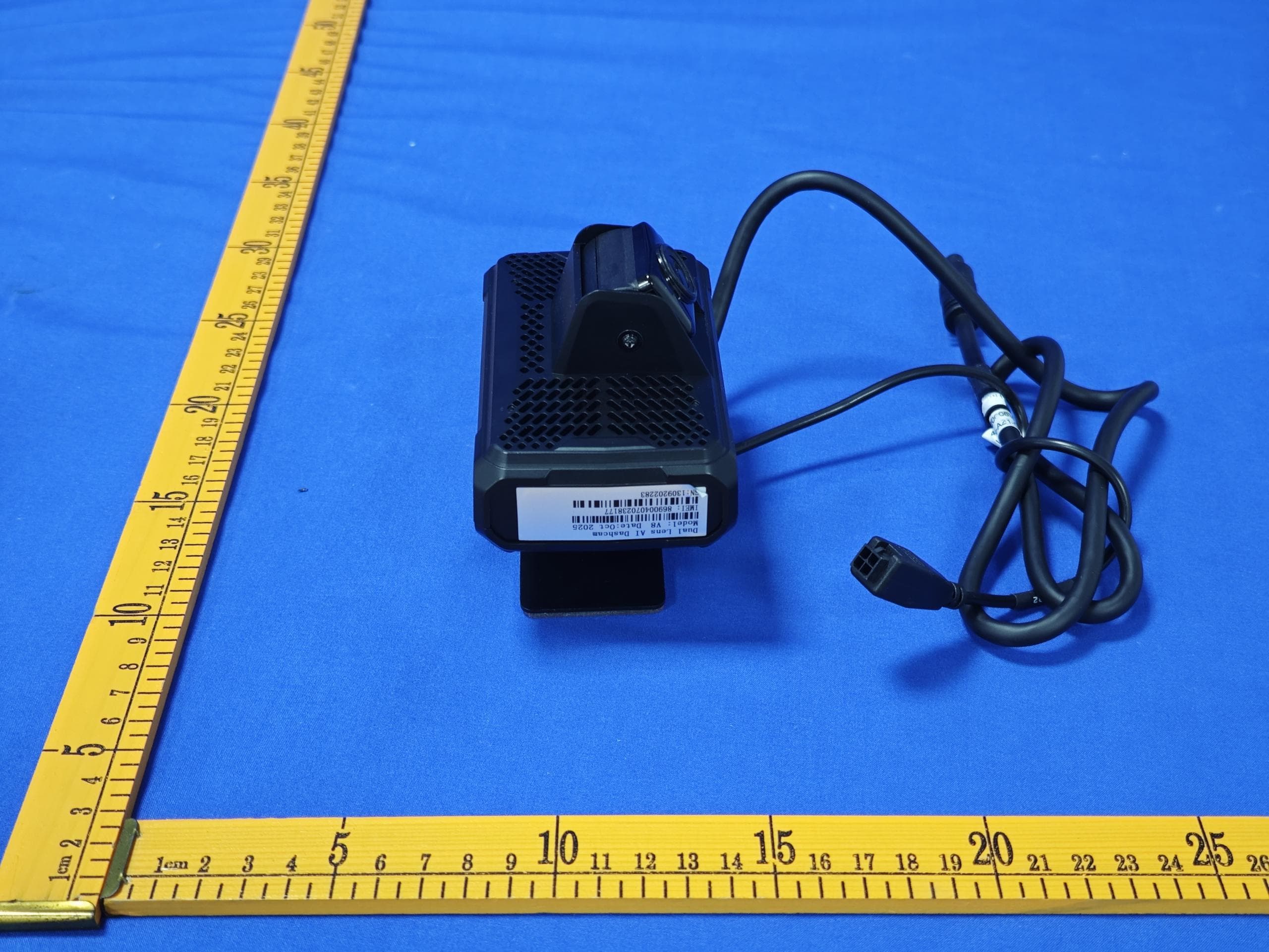 Intelligent Video Terminal - FCC ID 2AADK-V8 - Shenzhen Yuwei Information And Technology Development Co., Ltd. (5)