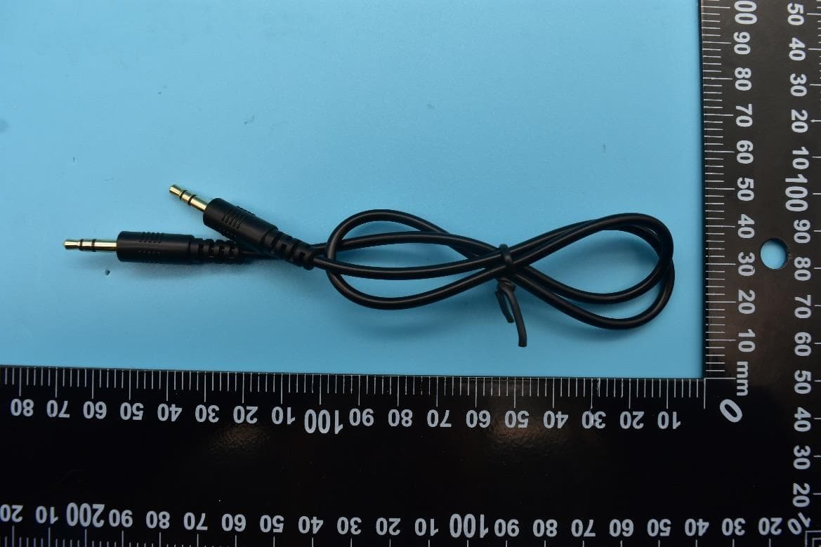 TX&RX adaptor with BT - FCC ID 2AAEFMOLUVOCE01 - Molu Technology Industrial Co., LTD. (4)