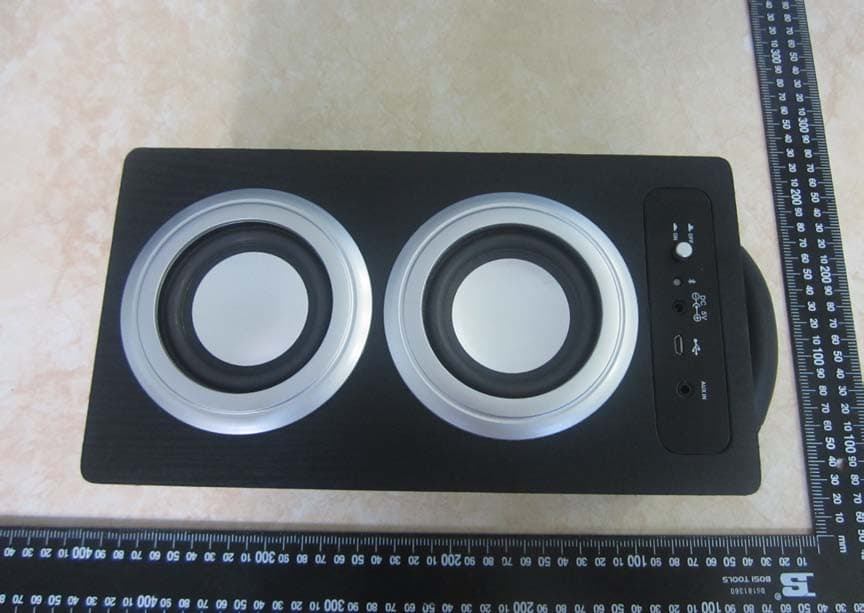 Bluetooth speaker - FCC ID 2AAFH-WM2899 - Winsonic Electric Limited
