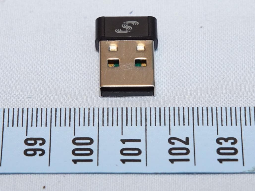 Dongle - FCC ID 2AAFMRGP0119 - Corsair Memory, Inc.