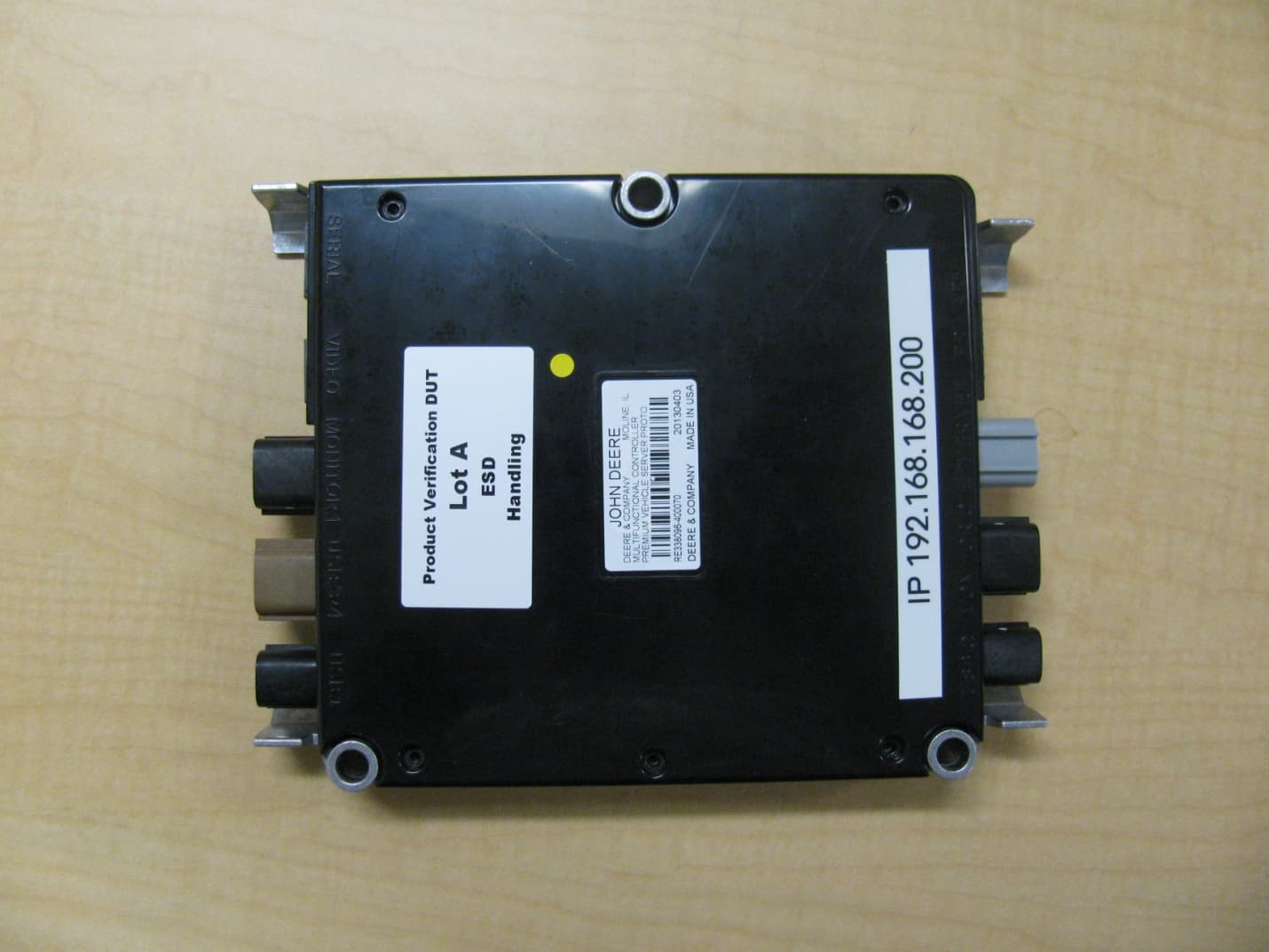 Multi-Functional Controller, Integrated Premium Server - FCC ID 2AAFX-RE338096 - Deere & Company (2)
