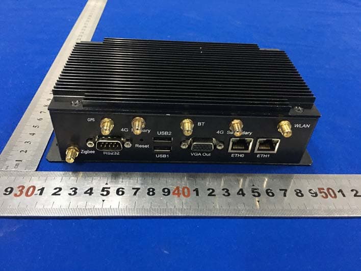 Gateway - FCC ID 2AAGEBTADE-ALP - Chengdu Vantron Technology Co., Ltd. (3)