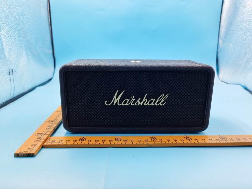 PORTABLE LOUDSPEAKER - FCC ID 2AAGF-MIDTON - Zound Industries International AB (5)