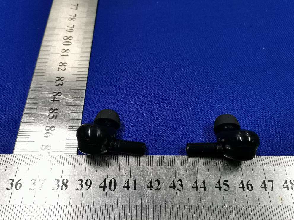 True Wireless Headphones - FCC ID 2AAGF-MOTIFANC - Zound Industries International AB (5)