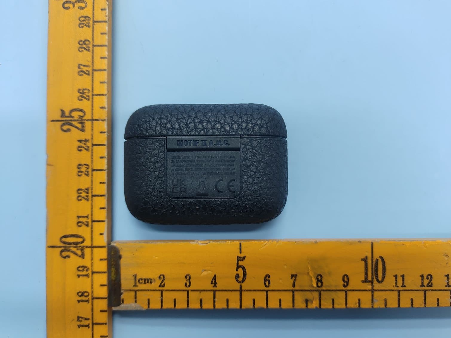 True Wireless Headphones - FCC ID 2AAGF-MOTIFII - Zound Industries International AB