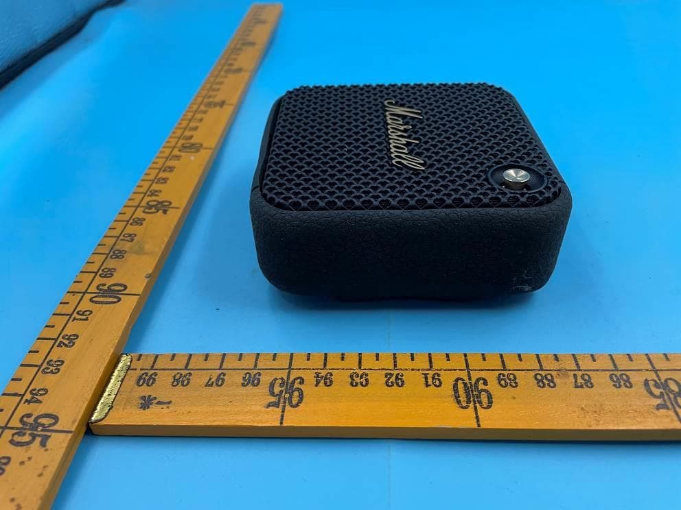Portable Loudspeaker - FCC ID 2AAGF-WILLEN - Zound Industries International AB (5)