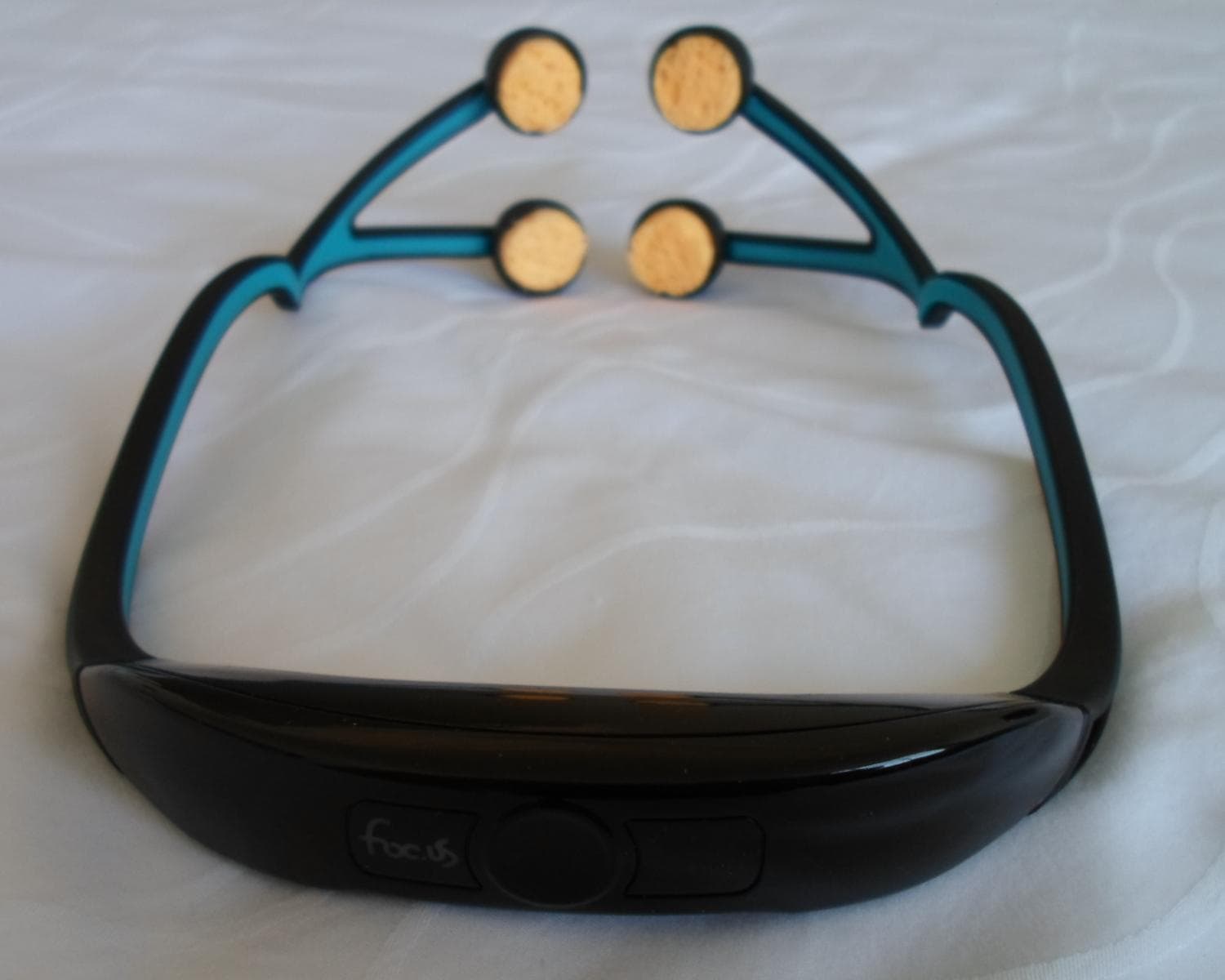 Foc.us gamer headset - FCC ID 2AAH6DLIG1 - European Engineers Limited (4)