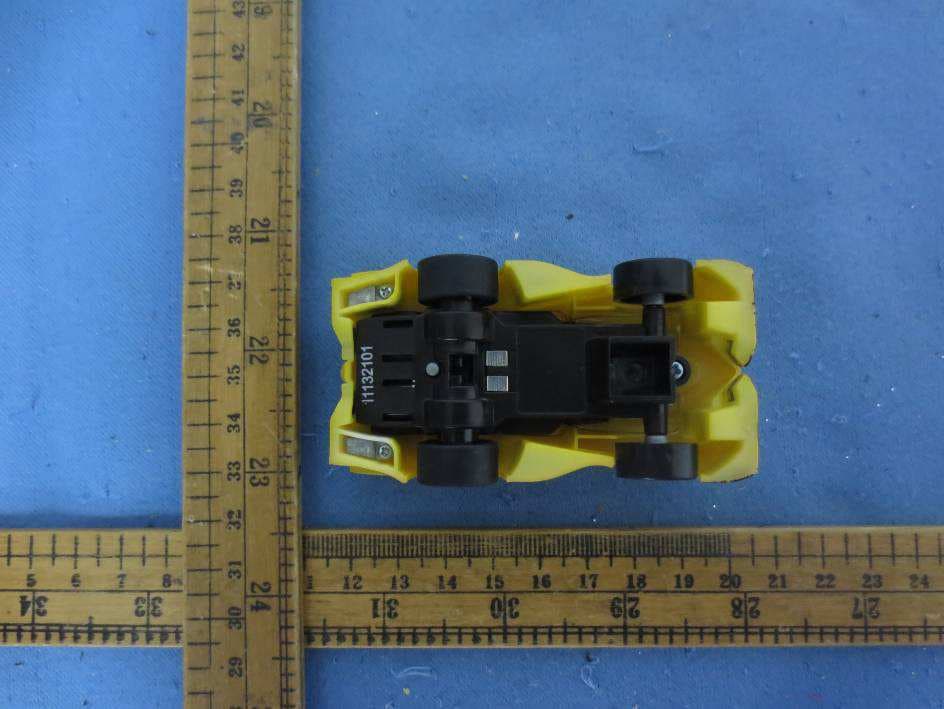 Anki Drive car KOURAI (yellow) - FCC ID 2AAIC00001 - Anki, Incorporated (4)