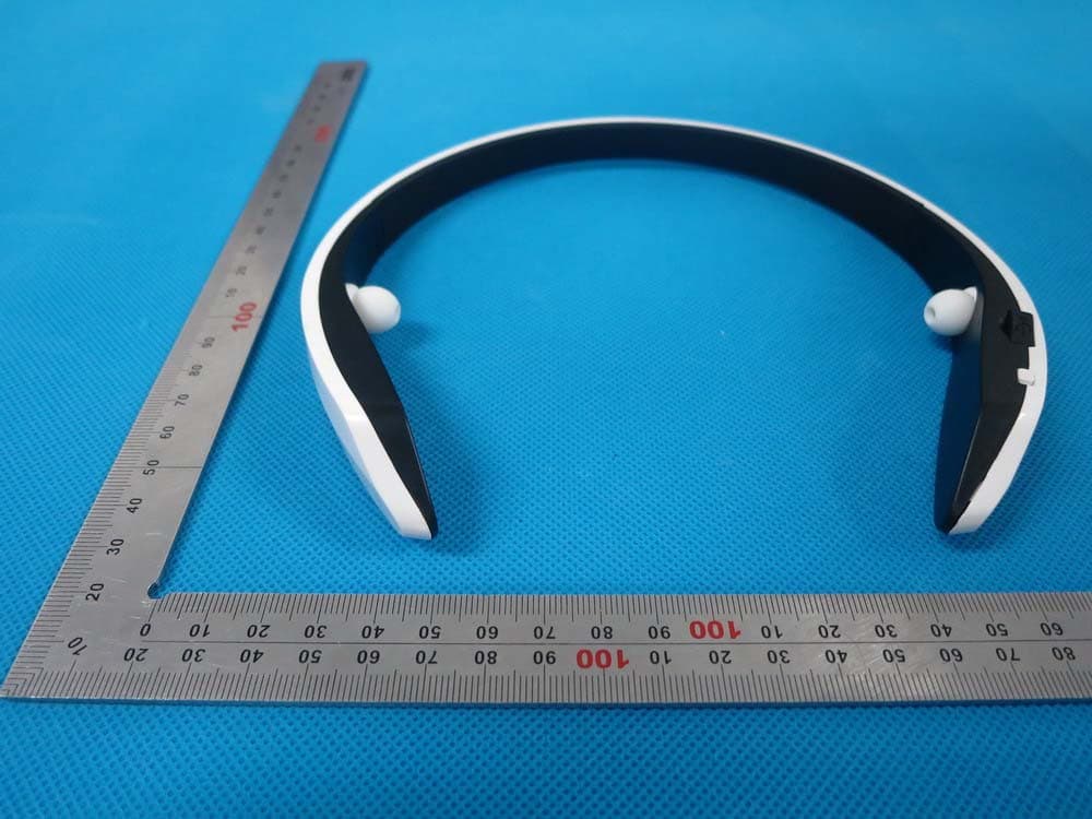 Bluetooth headset - FCC ID 2AAIH-M2C - ZHICHENG LIMITED (3)