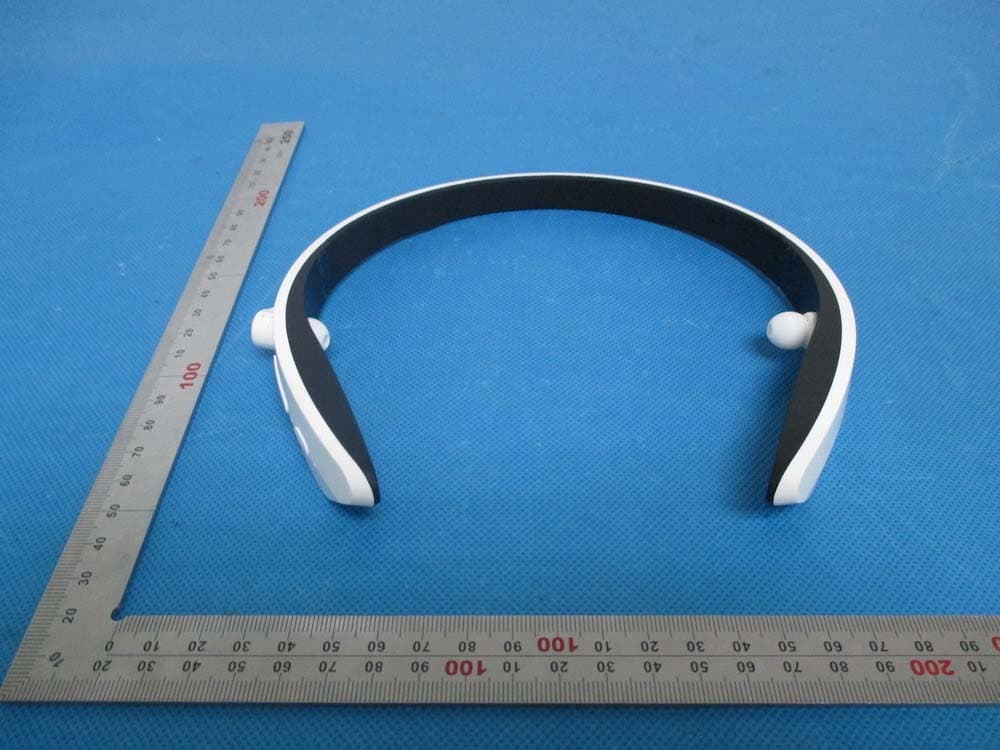 Bluetooth headset - FCC ID 2AAIH-MS02 - ZHICHENG LIMITED (3)