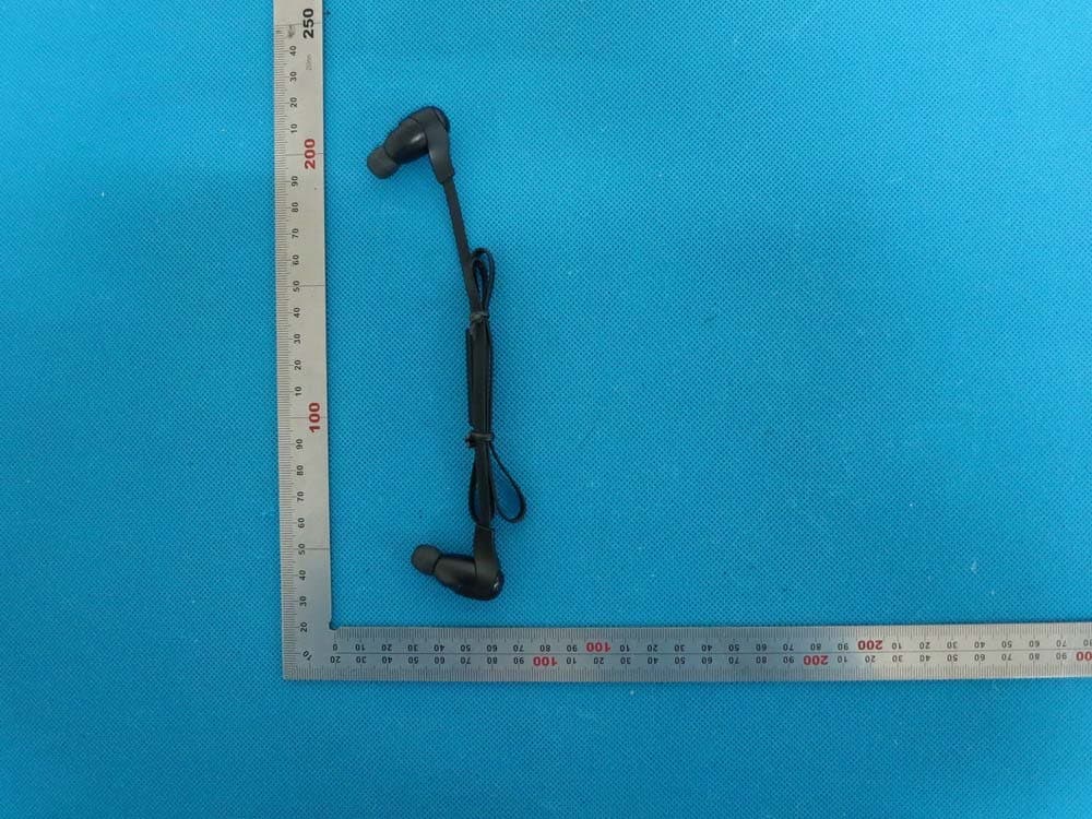 Bluetooth headset - FCC ID 2AAIH-MS04 - ZHICHENG LIMITED