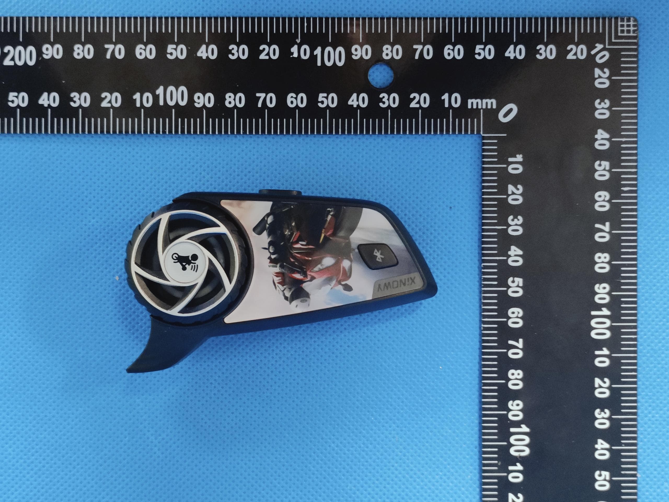 Helmet Bluetooth Earphone - FCC ID 2AAJ4-S8PRO - Shenzhen xinlangrui electronic co.,ltd (3)