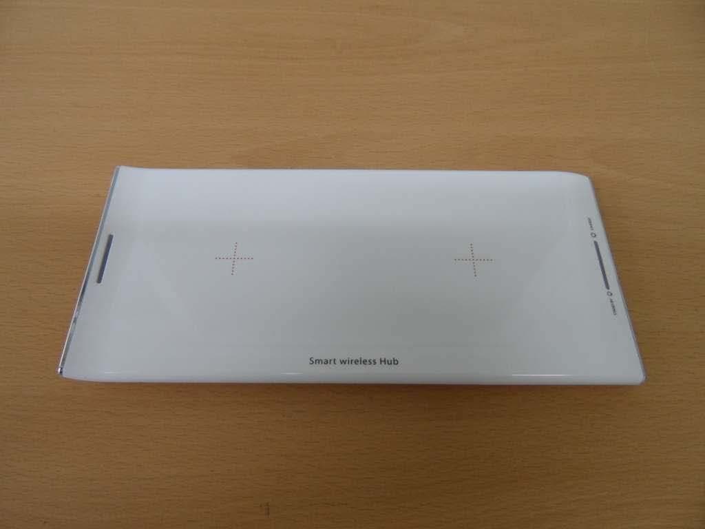 Dual Wireless Charging Pad - FCC ID 2AAJPB100T - Hansol Technics Co., Ltd. (5)