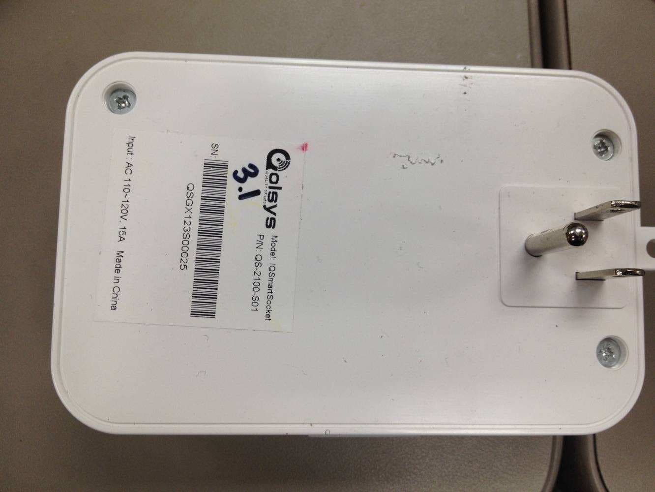 IQSmartSocket is a Dual Socket that is controlled remotely and measures electricity - FCC ID 2AAJXQS2100 - Qolsys, Inc.
