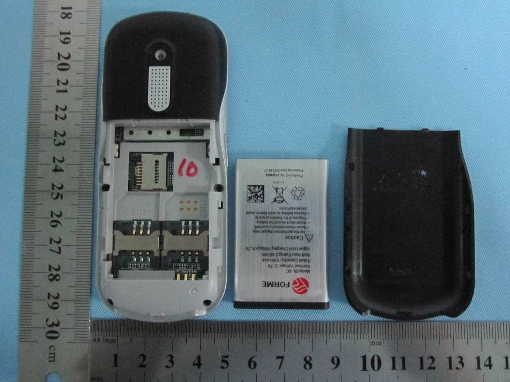 GSM Mobile Phone - FCC ID 2AAK9FORMEE201 - FORME COMMUNICATIONS TECHNOLOGY LIMITED (4)