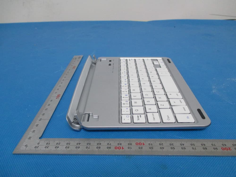 Bluetooth keyboard - FCC ID 2AAKTHB045 - Shenzhen Hastech Technology Co.,Ltd (5)