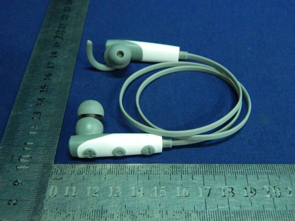 Bluetooth Headphone - FCC ID 2AALP-C1 - Shenzhen XSOUND Innovation Technologies Co., Ltd. (4)