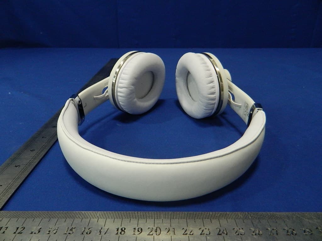 Bluetooth Stereo Headphone - FCC ID 2AALP-H6 - Shenzhen XSOUND Innovation Technologies Co., Ltd. (5)