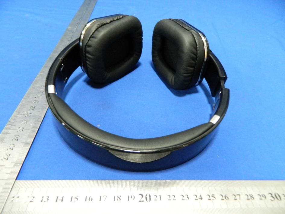 Bluetooth stereo headphone - FCC ID 2AALP-H7 - Shenzhen XSOUND Innovation Technologies Co., Ltd. (3)