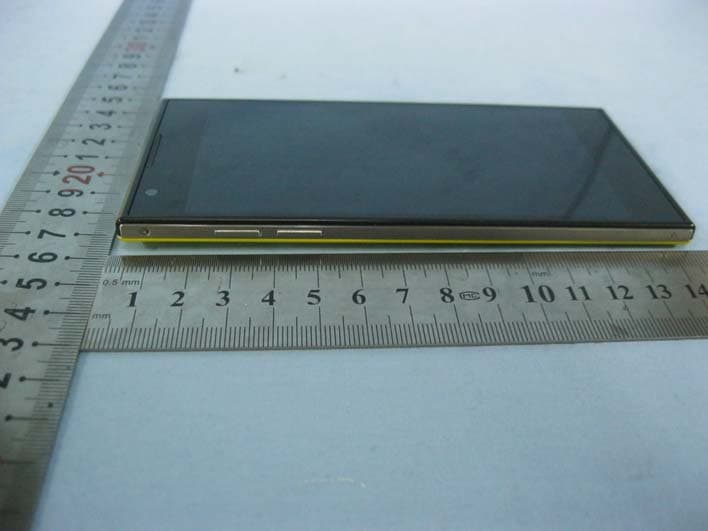 MOBILE PHONE - FCC ID 2AAM3SYRENI500 - Bulltech Electronic Products S.L. (5)