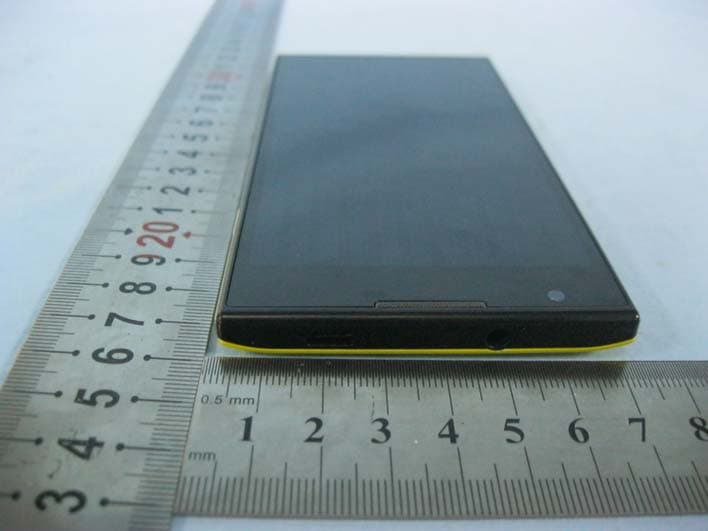 MOBILE PHONE - FCC ID 2AAM3SYRENI500 - Bulltech Electronic Products S.L. (2)
