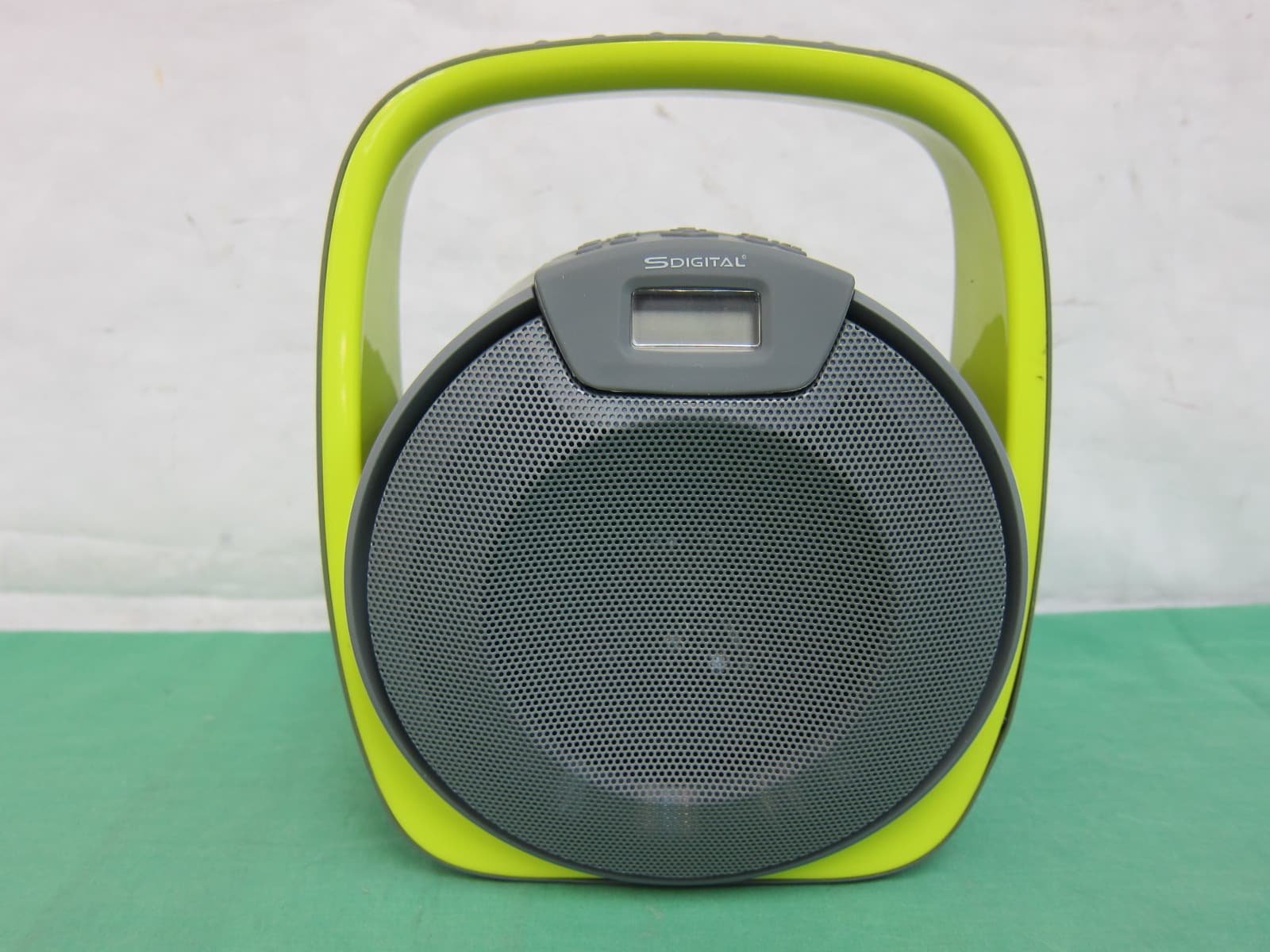 Portable Speaker - FCC ID 2AANA-SEM-X2808 - S.E.M. INDUSTRIES (2)