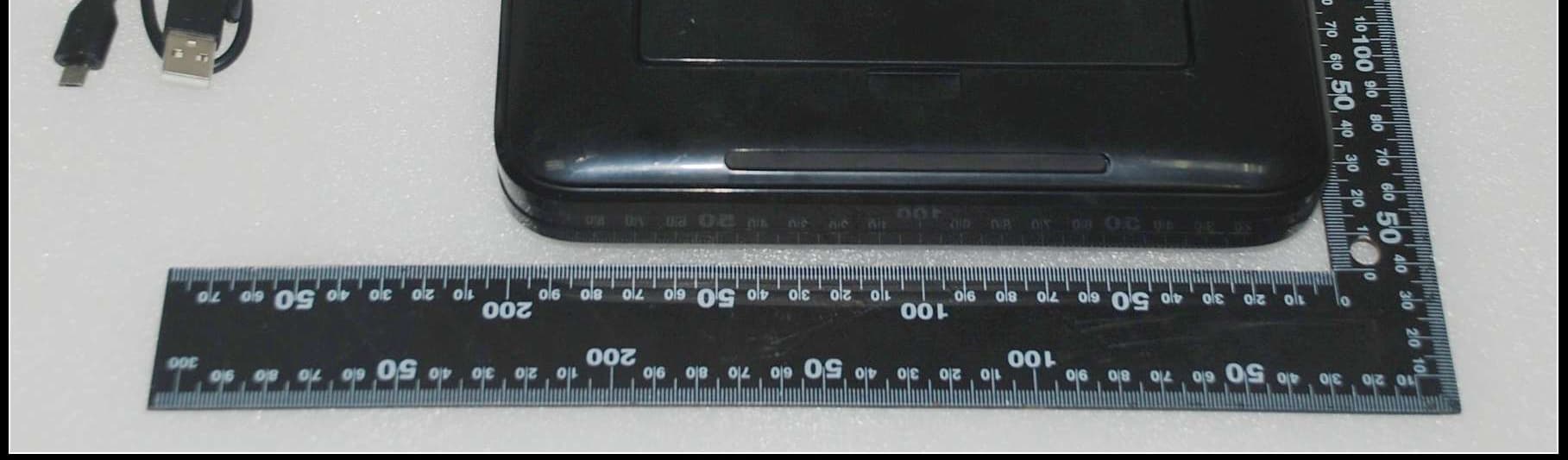 WIRELESS PORTABLE SPEAKER - FCC ID 2AANUBT3500 - Gibson Innovations Limited (2)