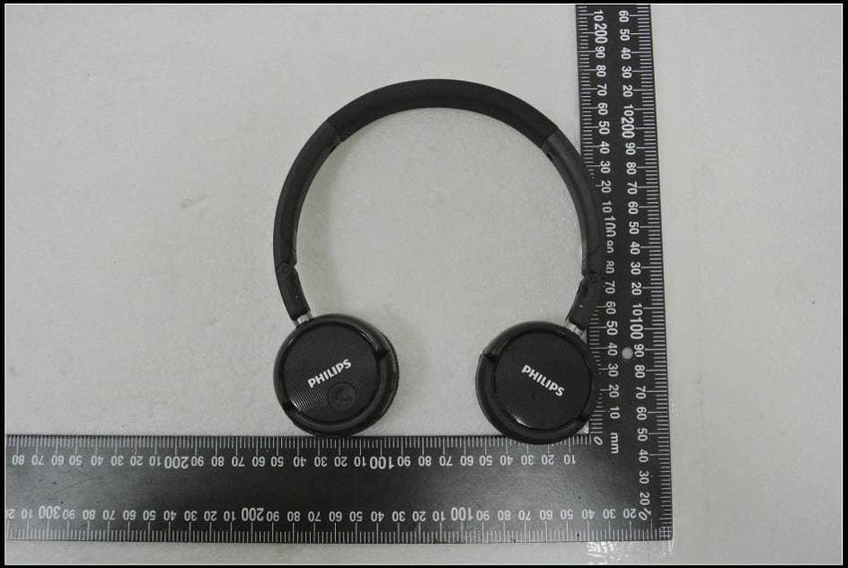 Bluetooth Wireless Headphone - FCC ID 2AANUSHB6250 - Gibson Innovations Limited (5)