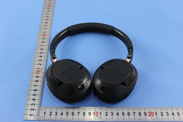 Bluetooth Headset - FCC ID 2AANUSHB7250 - Gibson Innovations Limited