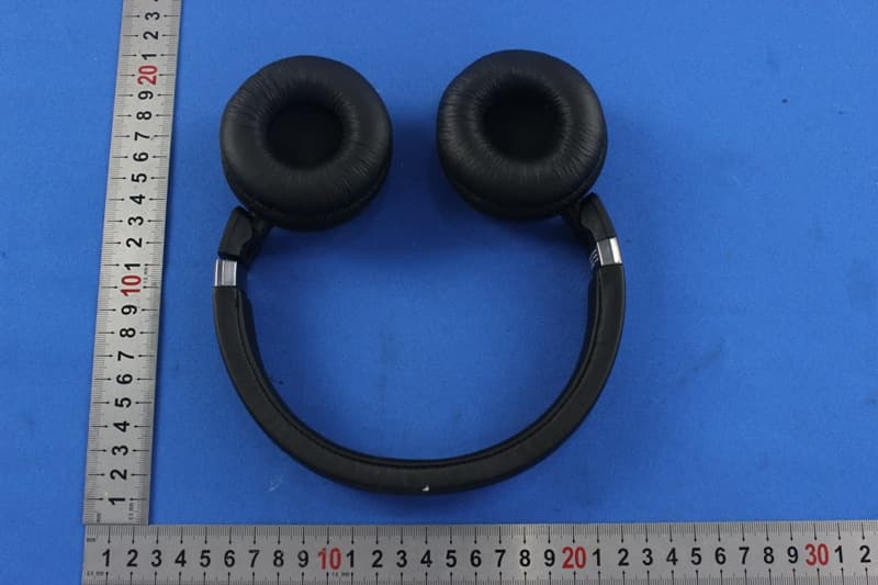 Bluetooth Headphones - FCC ID 2AANUSHB8750NC - Gibson Innovations Limited (3)